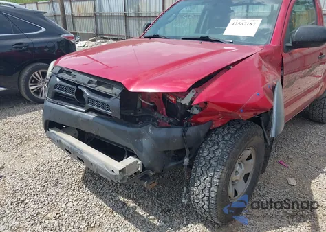 2014 Toyota Tacoma z USA, uszkodzony, nr VIN 5TFPX4EN3EX019713